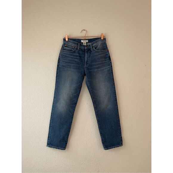 Madewell Denim - New madewell mid rise classic straight‎ jeans size 27